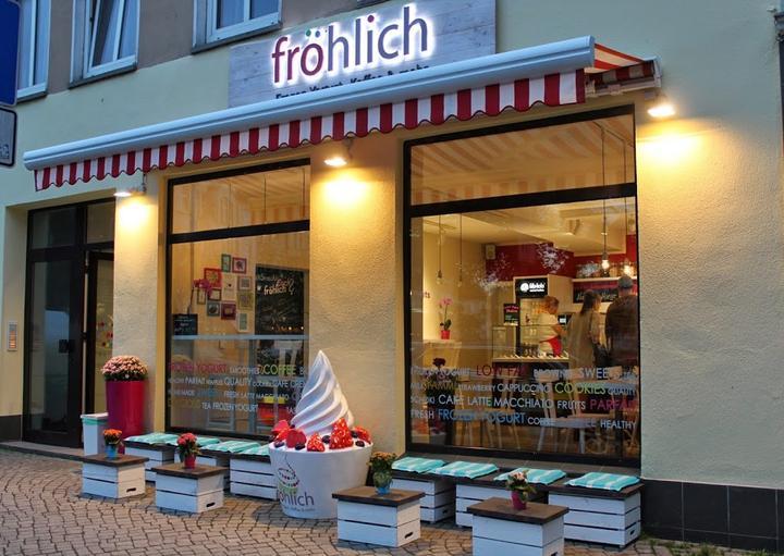 Frohlich Frozen Yogurt,Kaffee & mehr!